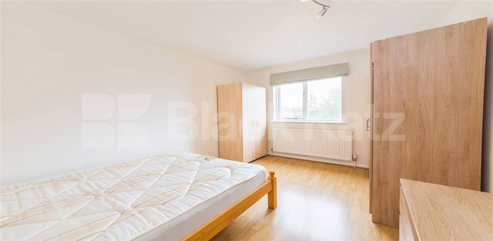 Modern Apartment Epple Road, Fulham